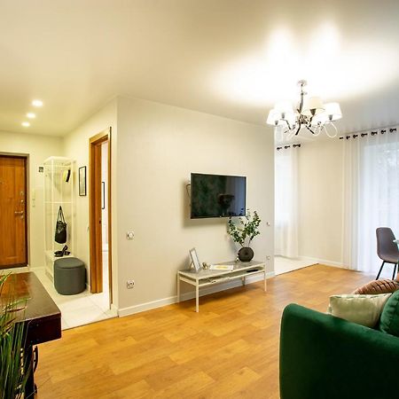 Luxury Apartment With 2 Bedrooms In The City Center Mykolajiw Exterior foto