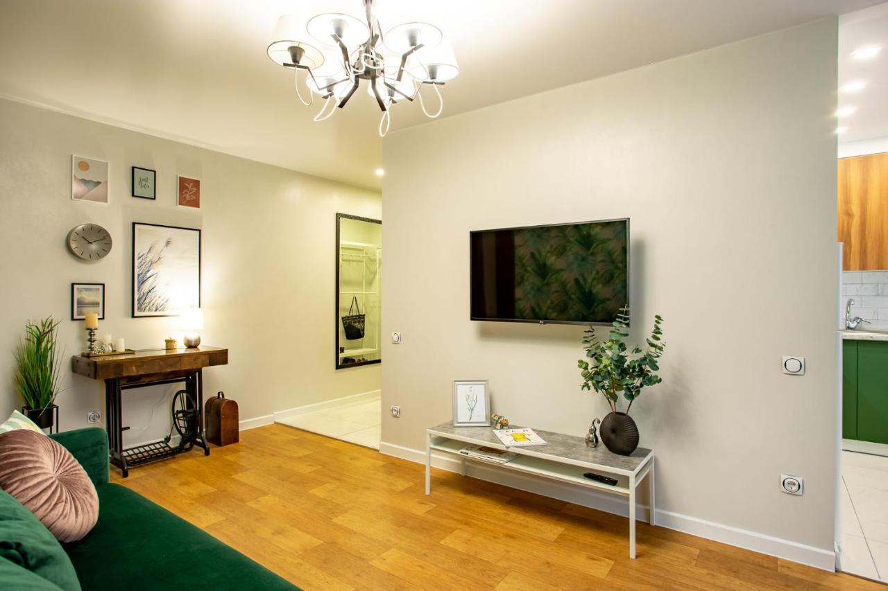 Luxury Apartment With 2 Bedrooms In The City Center Mykolajiw Exterior foto